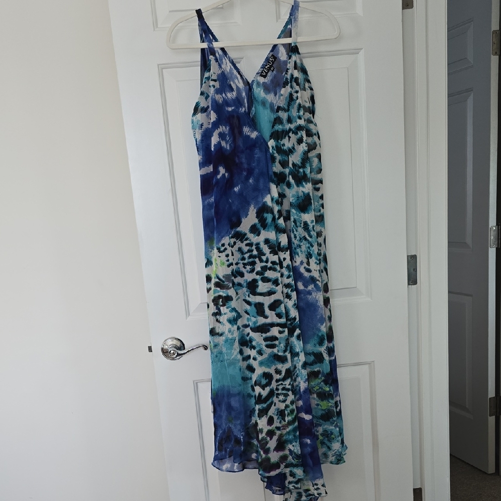 VENUS Blue and Teal Patterned Dress